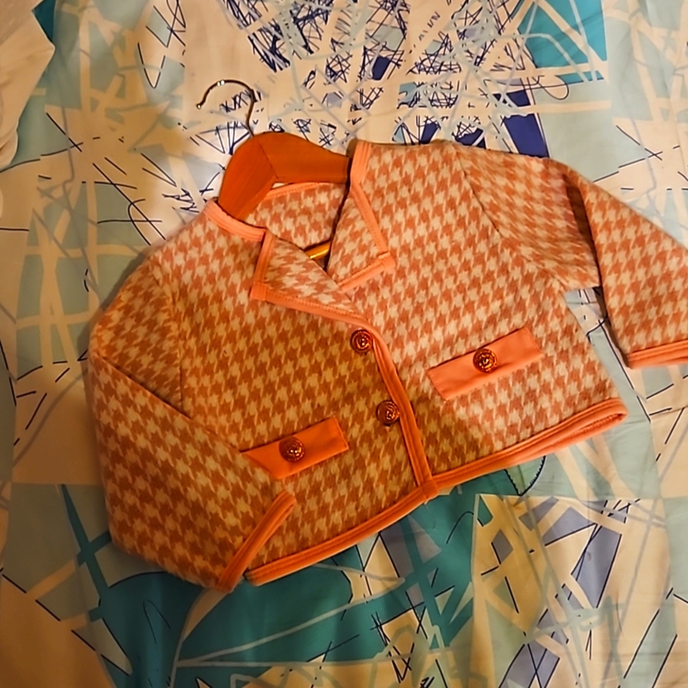 PeachyCrém Blazer
